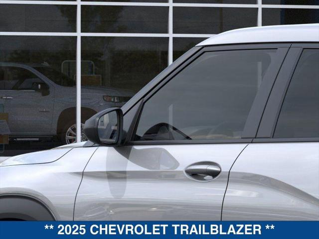 new 2025 Chevrolet TrailBlazer car, priced at $24,785