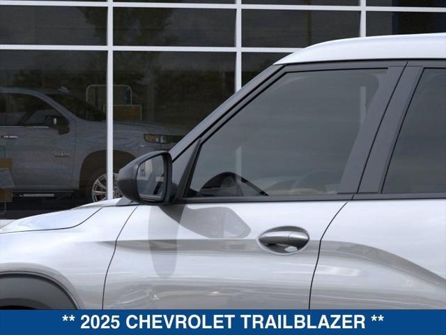 new 2025 Chevrolet TrailBlazer car, priced at $24,285