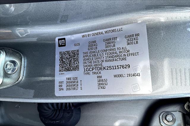 new 2025 Chevrolet Colorado car, priced at $43,107
