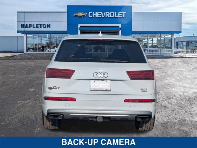 used 2018 Audi Q7 car, priced at $18,495