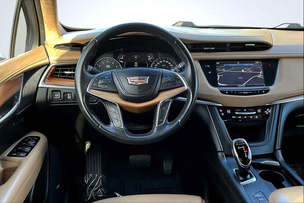used 2018 Cadillac XT5 car, priced at $22,899