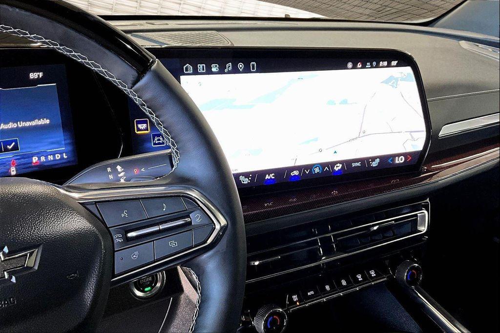 new 2026 Chevrolet Traverse car, priced at $53,937