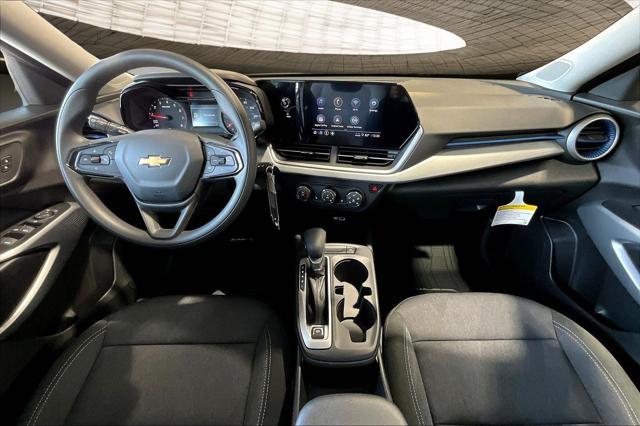 new 2025 Chevrolet Trax car, priced at $22,971