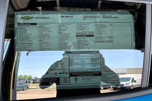 new 2025 Chevrolet Trax car, priced at $22,971