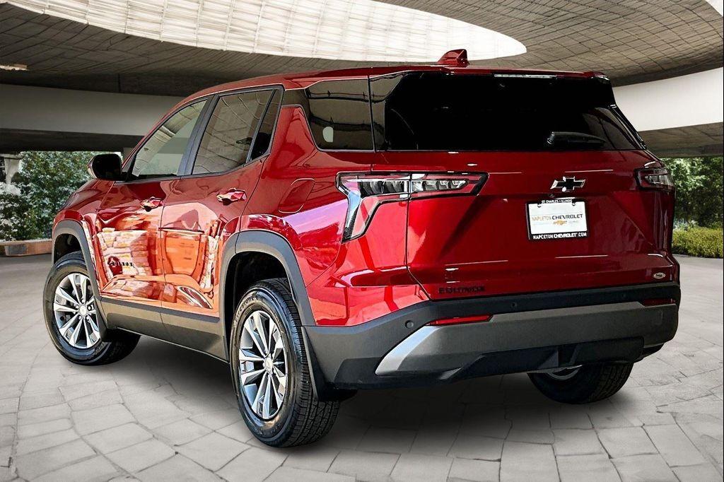 new 2026 Chevrolet Equinox car, priced at $30,605