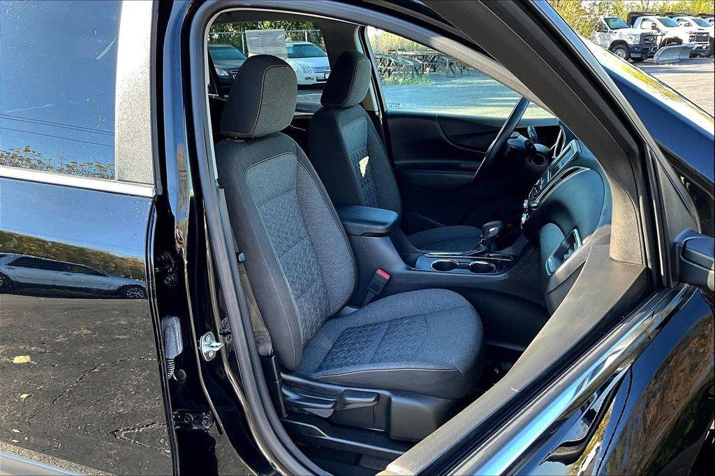 used 2024 Chevrolet Equinox car, priced at $21,995