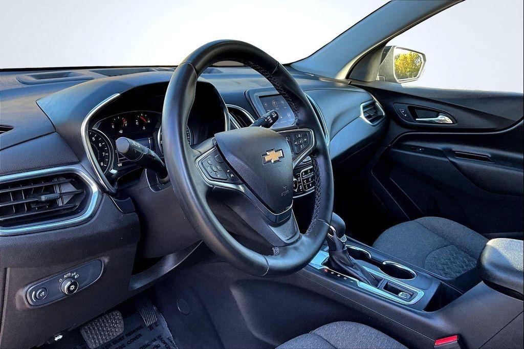 used 2024 Chevrolet Equinox car, priced at $21,995