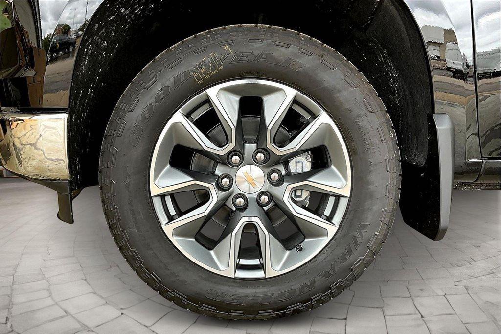 new 2026 Chevrolet Silverado 1500 car, priced at $52,560