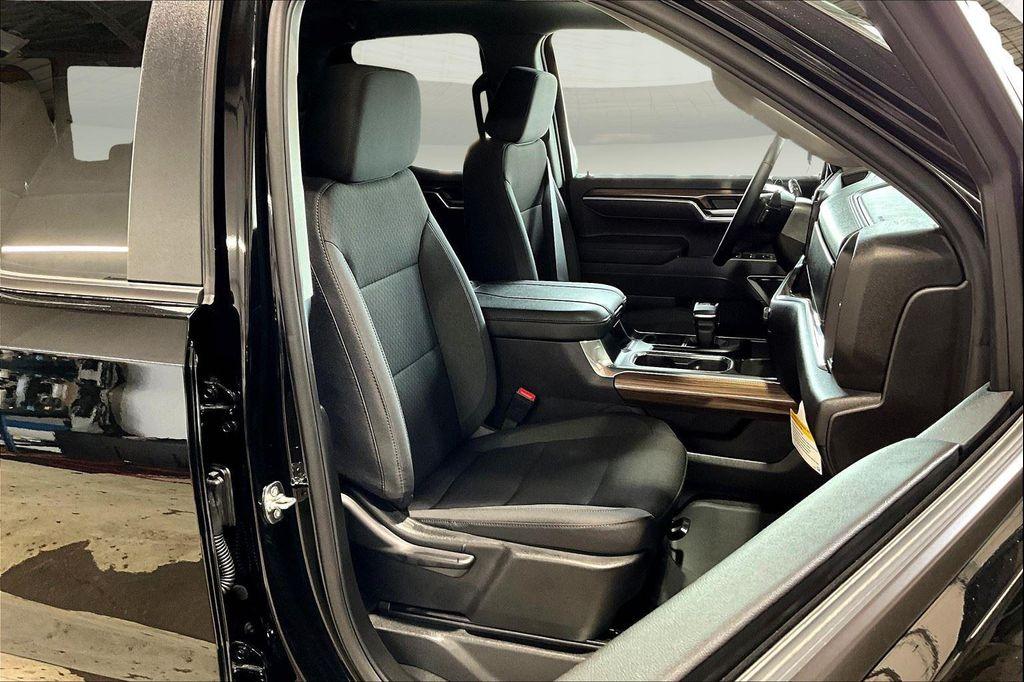 new 2026 Chevrolet Silverado 1500 car, priced at $52,560