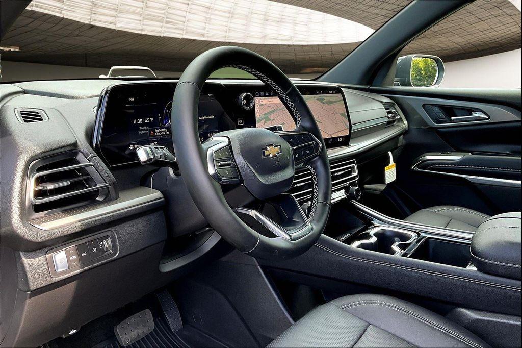 new 2026 Chevrolet Traverse car, priced at $44,470