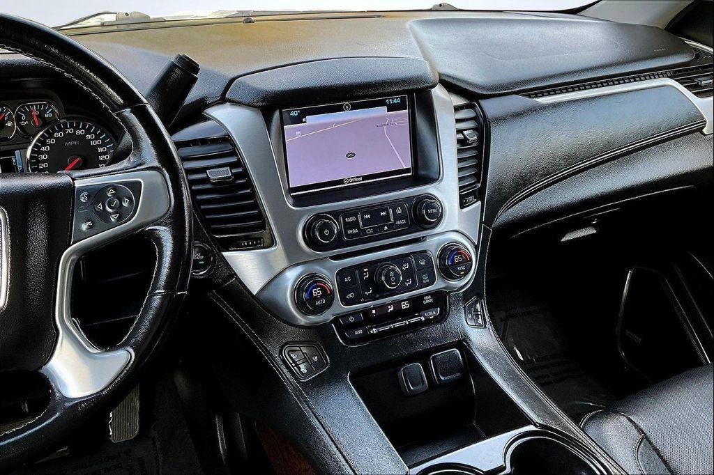 used 2019 GMC Yukon car