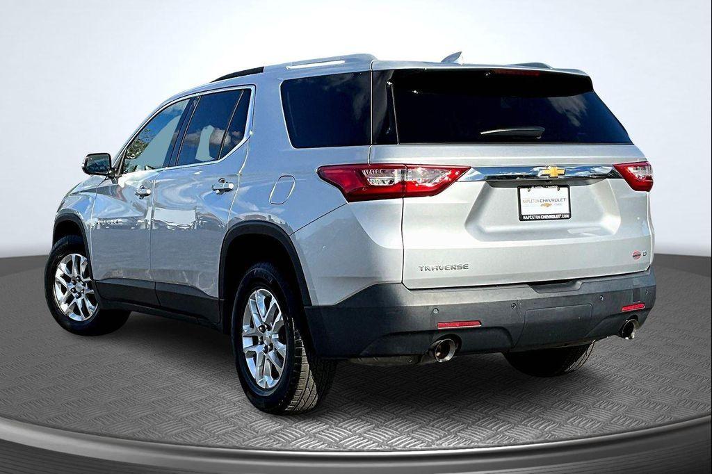 used 2018 Chevrolet Traverse car, priced at $13,995