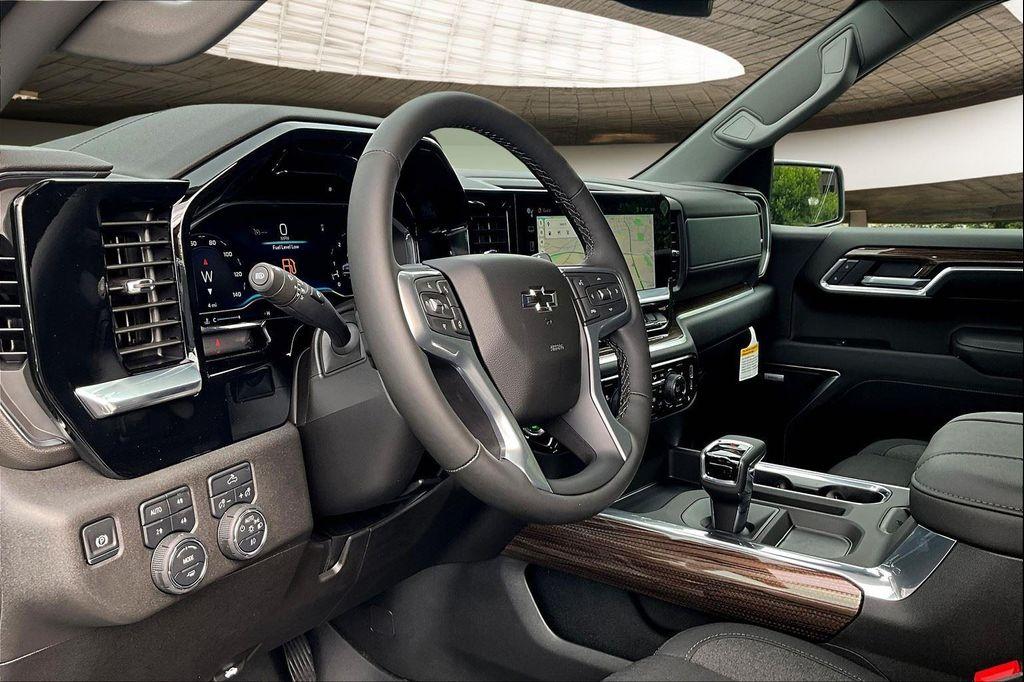 new 2025 Chevrolet Silverado 1500 car, priced at $51,881
