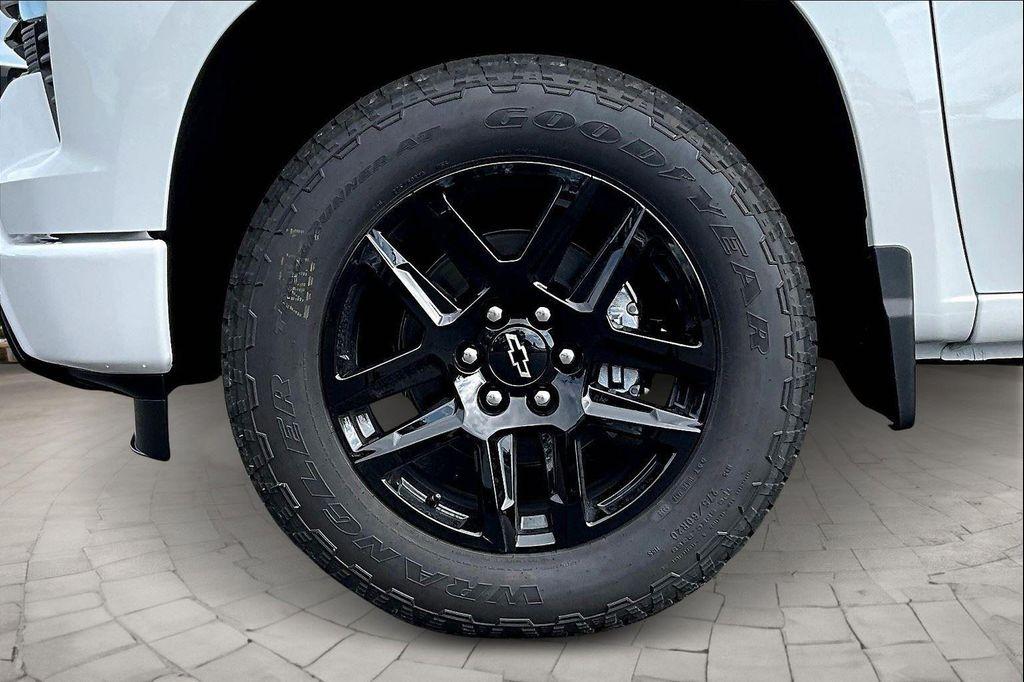 new 2025 Chevrolet Silverado 1500 car, priced at $51,881