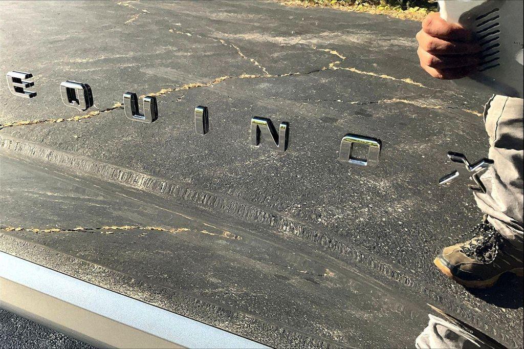 new 2026 Chevrolet Equinox car, priced at $33,105