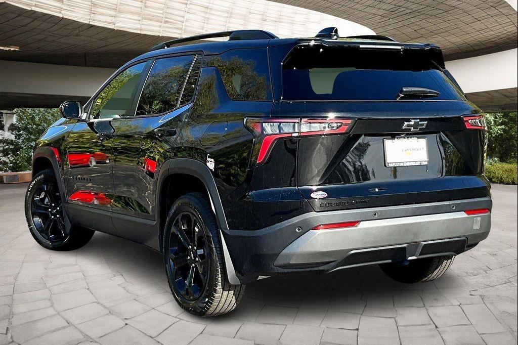 new 2026 Chevrolet Equinox car, priced at $33,105