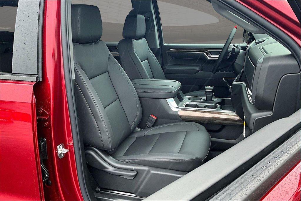 new 2025 Chevrolet Silverado 1500 car, priced at $55,633