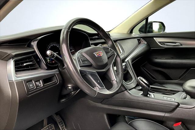 used 2017 Cadillac XT5 car, priced at $17,995