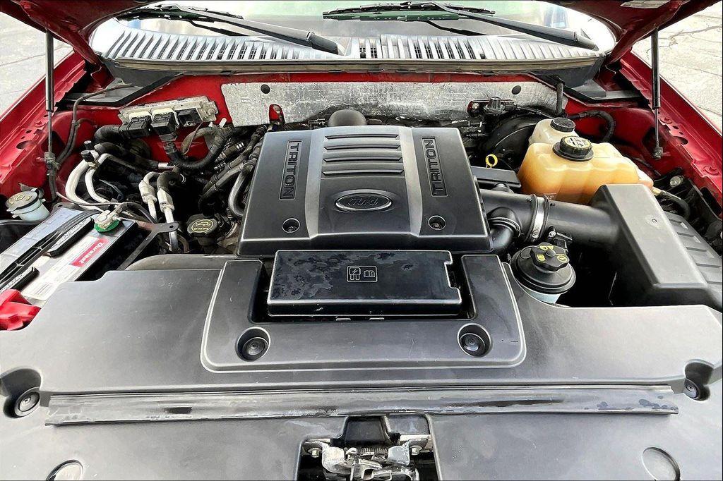 used 2007 Ford Expedition car, priced at $6,888