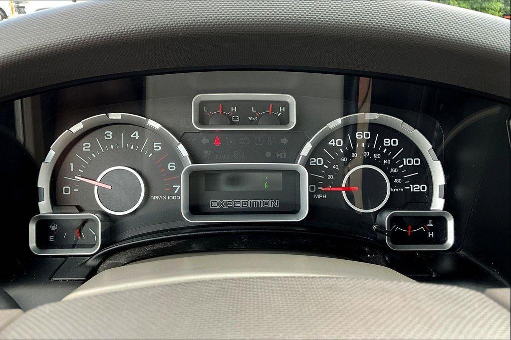used 2007 Ford Expedition car, priced at $6,888