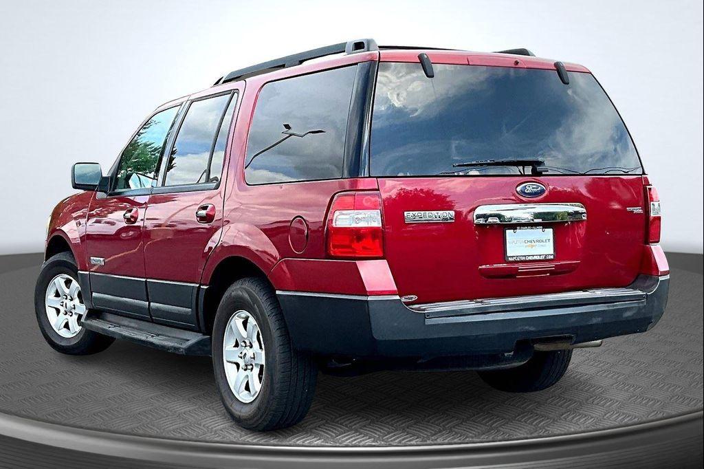 used 2007 Ford Expedition car, priced at $6,888