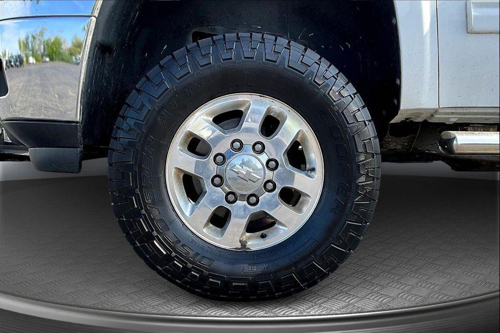 used 2013 Chevrolet Silverado 2500 car, priced at $27,595