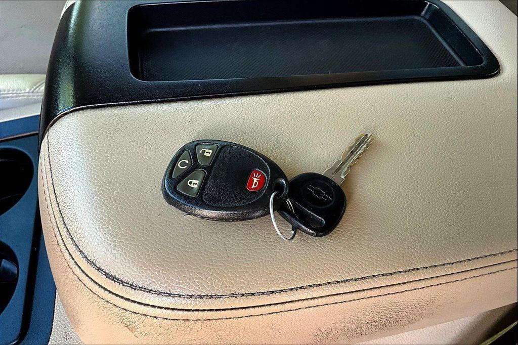 used 2013 Chevrolet Silverado 2500 car, priced at $27,595