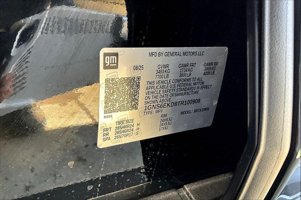 new 2026 Chevrolet Suburban car, priced at $87,085