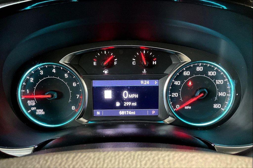 used 2023 Chevrolet Traverse car, priced at $27,495