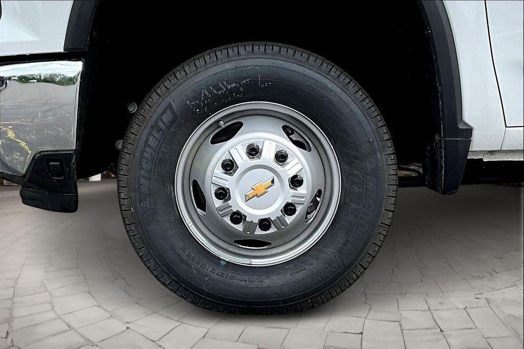 new 2025 Chevrolet Silverado 3500 car, priced at $80,343