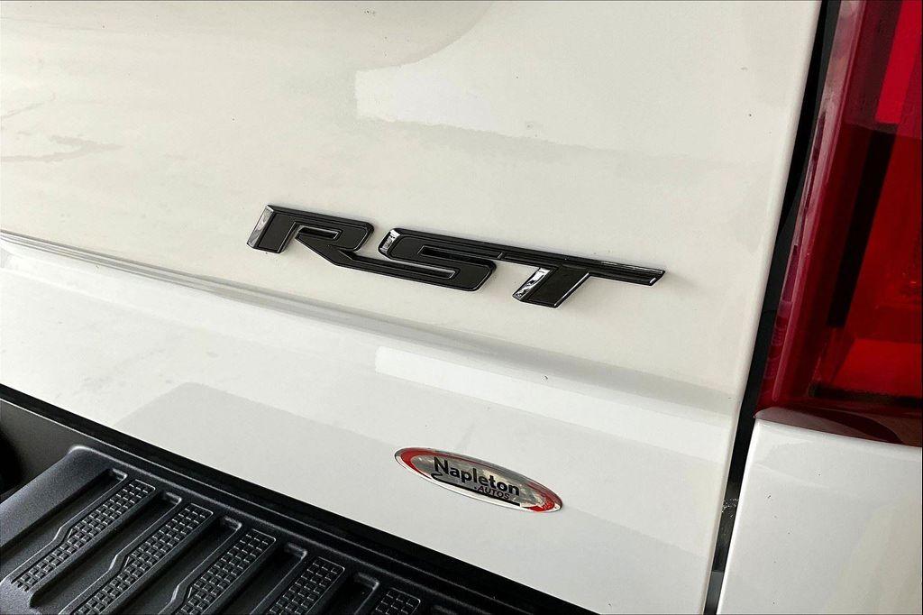new 2026 Chevrolet Silverado 1500 car, priced at $62,004