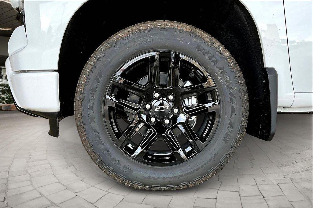 new 2026 Chevrolet Silverado 1500 car, priced at $62,004