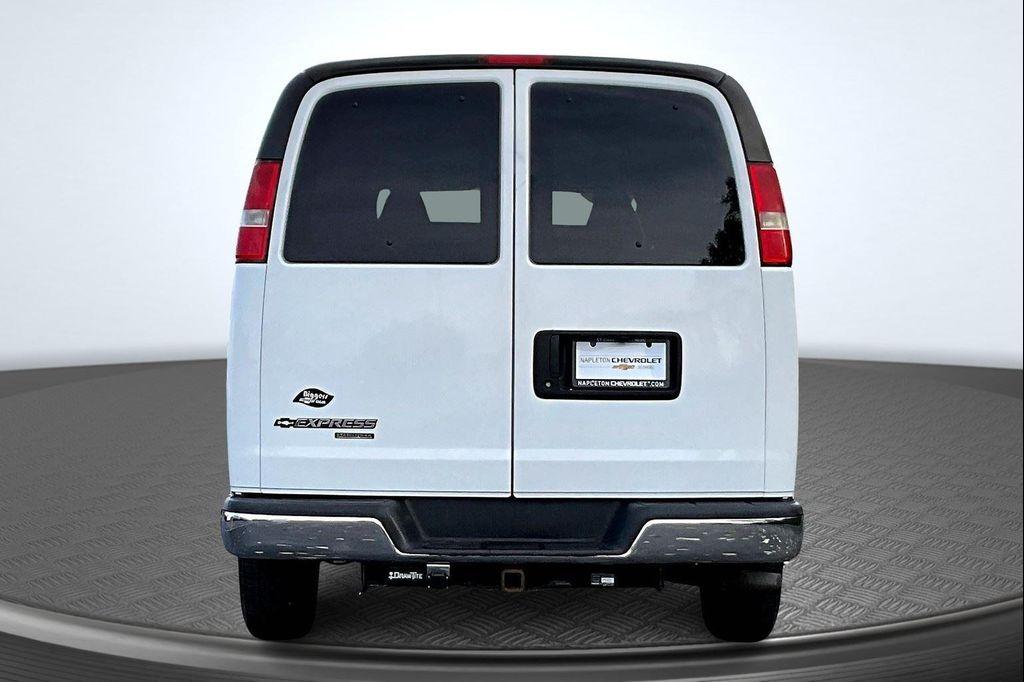 used 2016 Chevrolet Express 3500 car, priced at $13,995