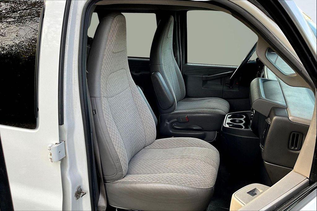 used 2016 Chevrolet Express 3500 car, priced at $13,995