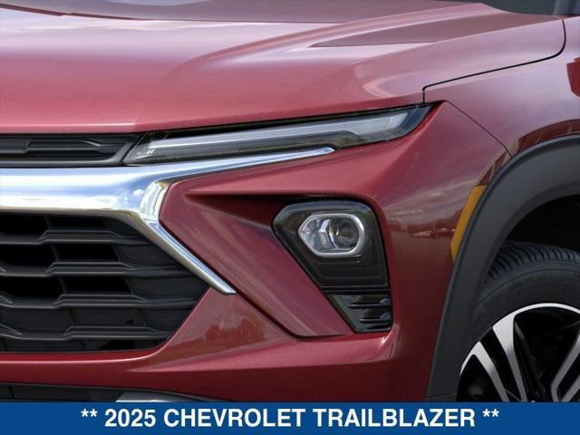 new 2025 Chevrolet TrailBlazer car, priced at $26,080