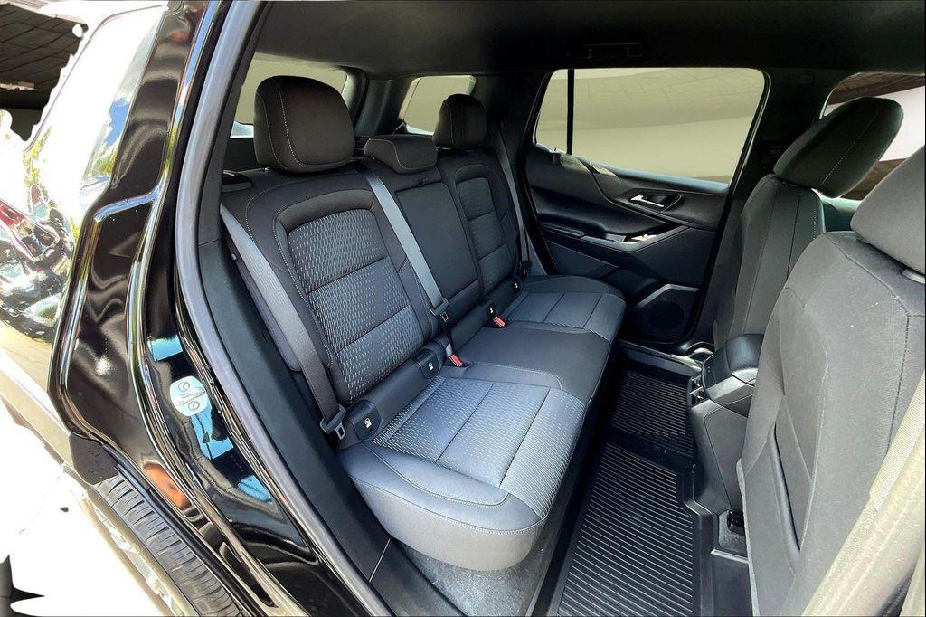 new 2026 Chevrolet Equinox car, priced at $30,410