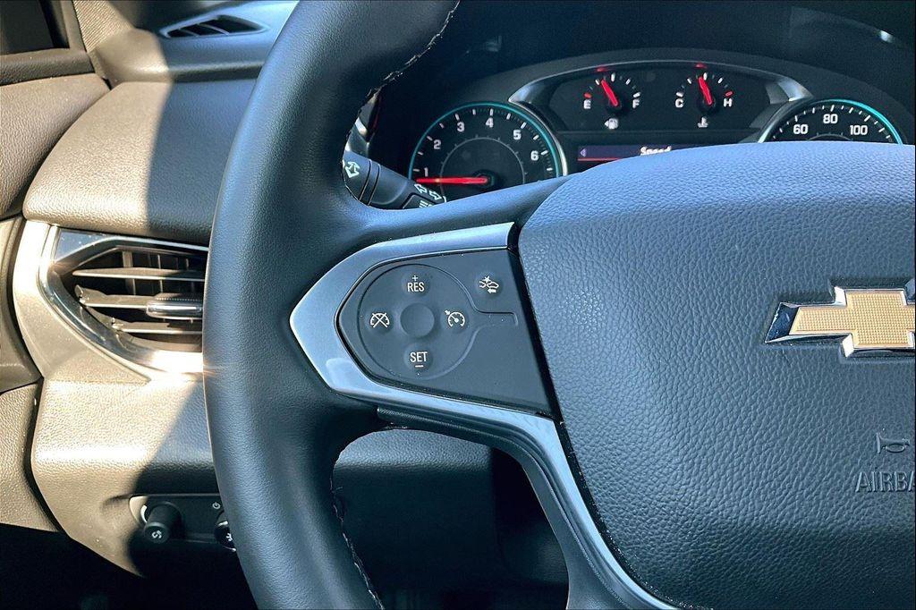 used 2023 Chevrolet Traverse car, priced at $27,295