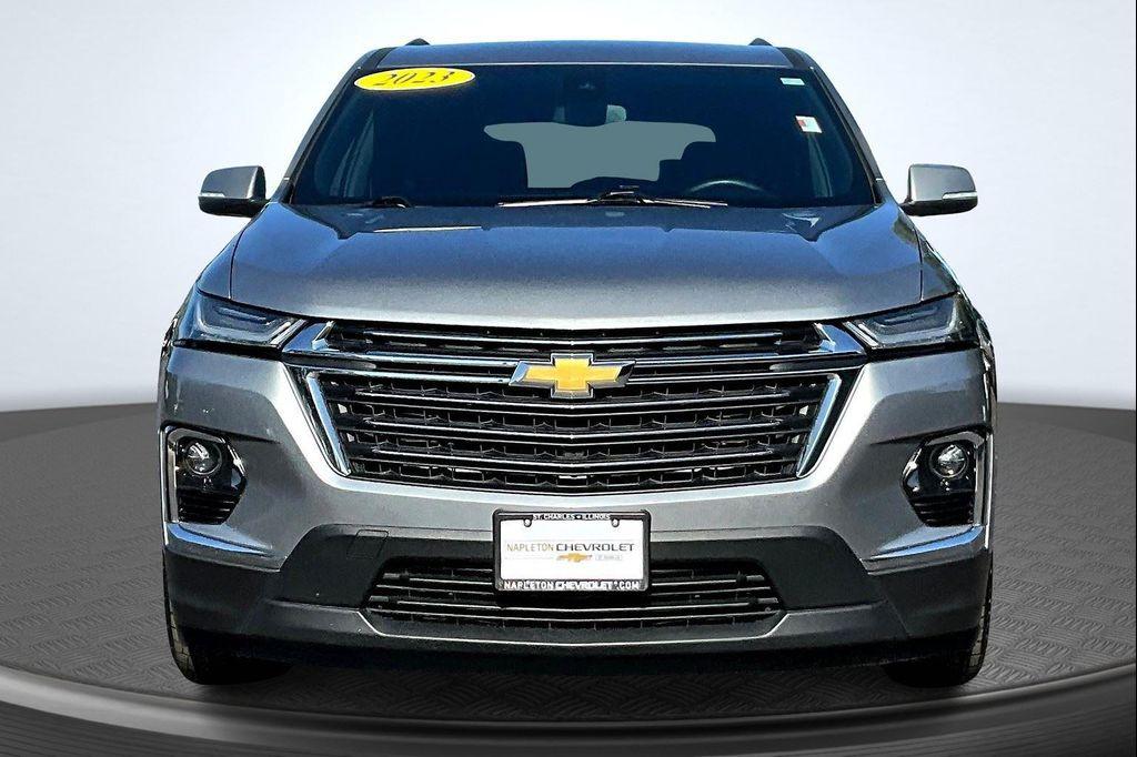 used 2023 Chevrolet Traverse car, priced at $27,295