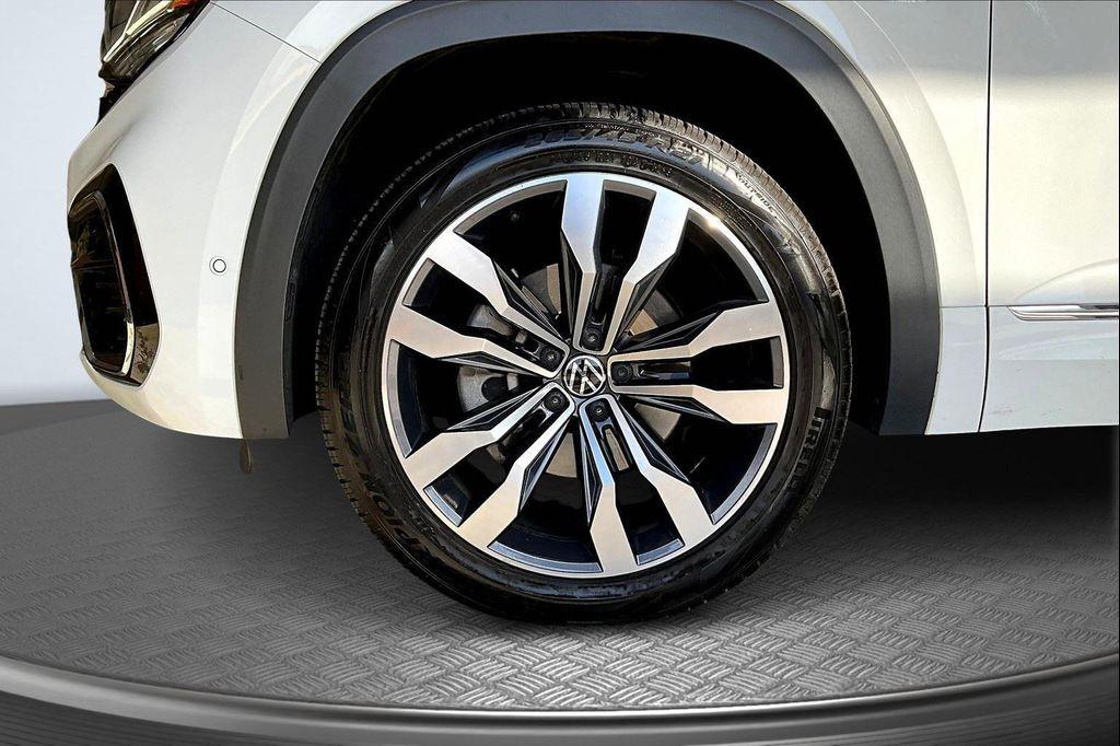 used 2021 Volkswagen Atlas car, priced at $27,779