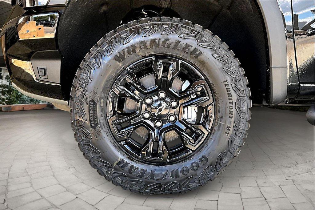new 2025 Chevrolet Silverado 1500 car, priced at $68,724