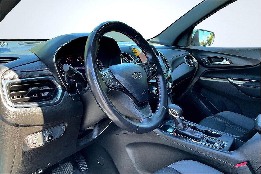 used 2022 Chevrolet Equinox car, priced at $22,995