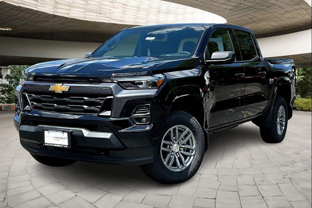 new 2025 Chevrolet Colorado car, priced at $40,580