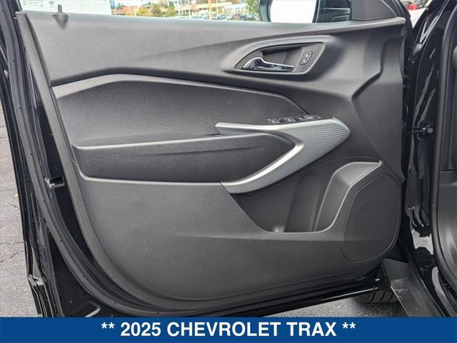 new 2025 Chevrolet Trax car, priced at $23,835