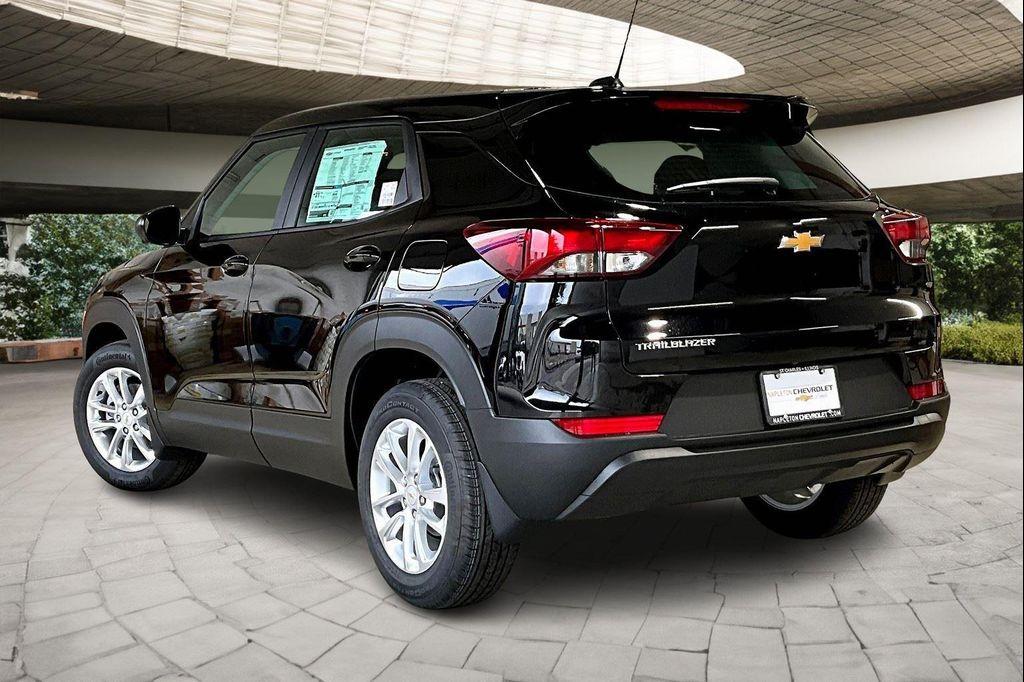 new 2026 Chevrolet TrailBlazer car, priced at $24,504