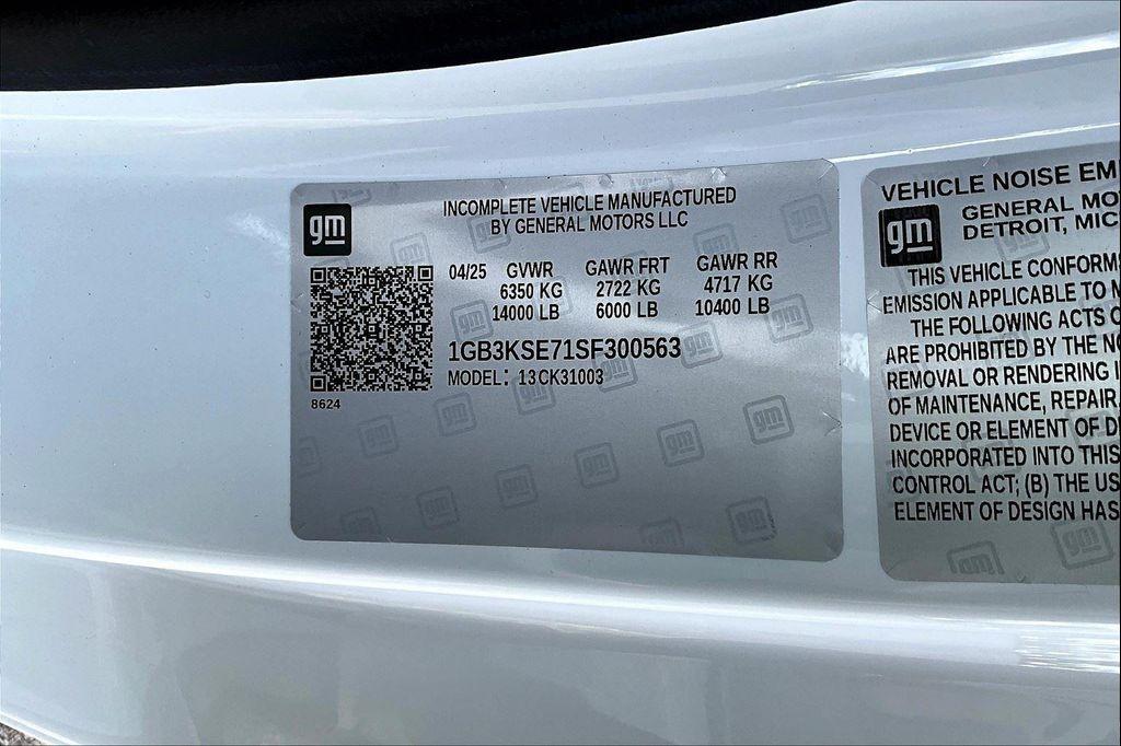 new 2025 Chevrolet Silverado 3500 car, priced at $64,622