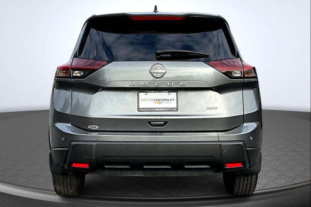 used 2025 Nissan Rogue car, priced at $23,995
