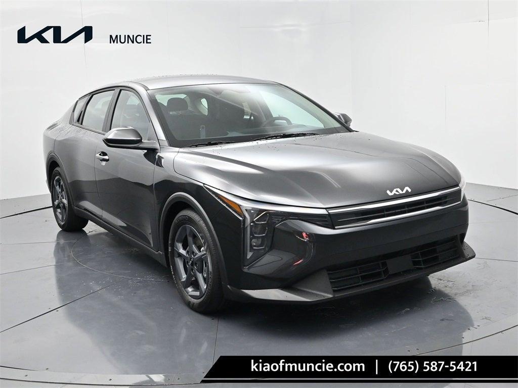 new 2025 Kia K4 car, priced at $22,999
