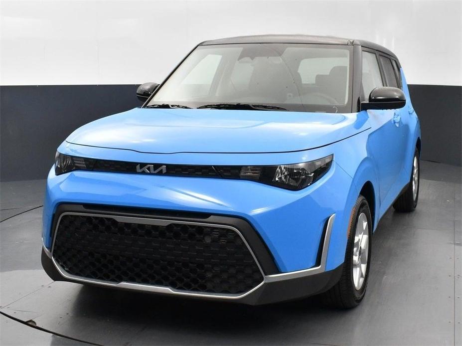 new 2025 Kia Soul car, priced at $22,701