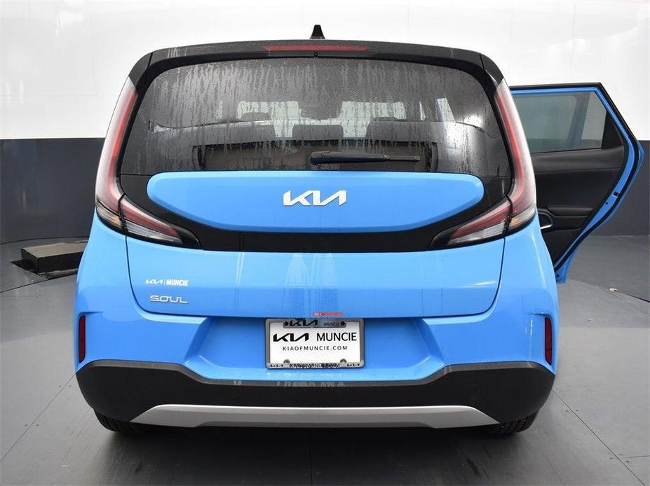 new 2025 Kia Soul car, priced at $22,701