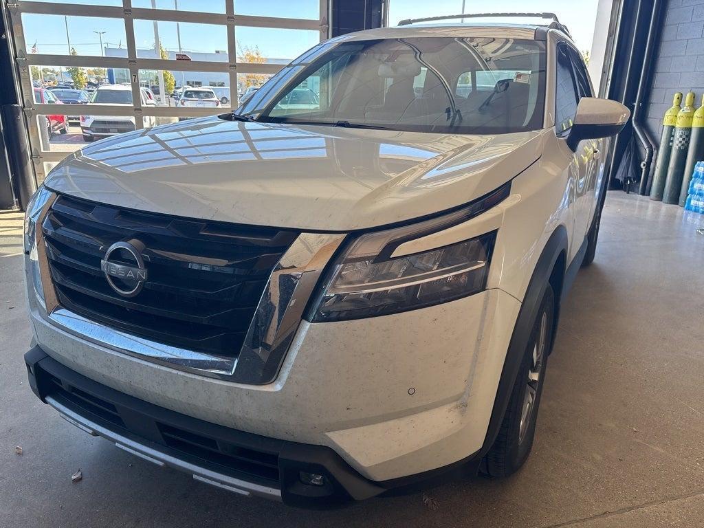 used 2022 Nissan Pathfinder car, priced at $28,429
